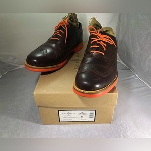 Cole Haan Great Jones Wingtip Oxford Chestnut Brown& Orange. Men's 9, Women 11